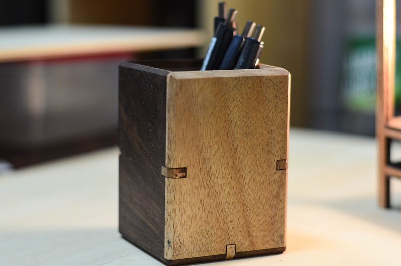 Long live the new product! Hand-made log pen holders can be used for lettering, patterns and desk supplies as gifts - Pen & Pencil Holders - Wood Khaki