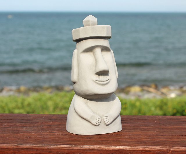 セメントモアイ-帽子をかぶったモアイ - ショップ Nicon 人形