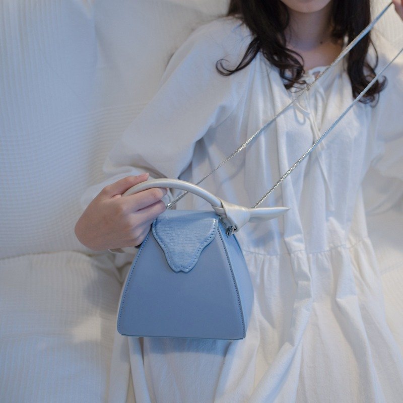 Baby Blue Shepherd Leather Bag Five Colors Optional Macarons Shoulder Bag Crossbody Handbags - กระเป๋าแมสเซนเจอร์ - หนังแท้ สีน้ำเงิน