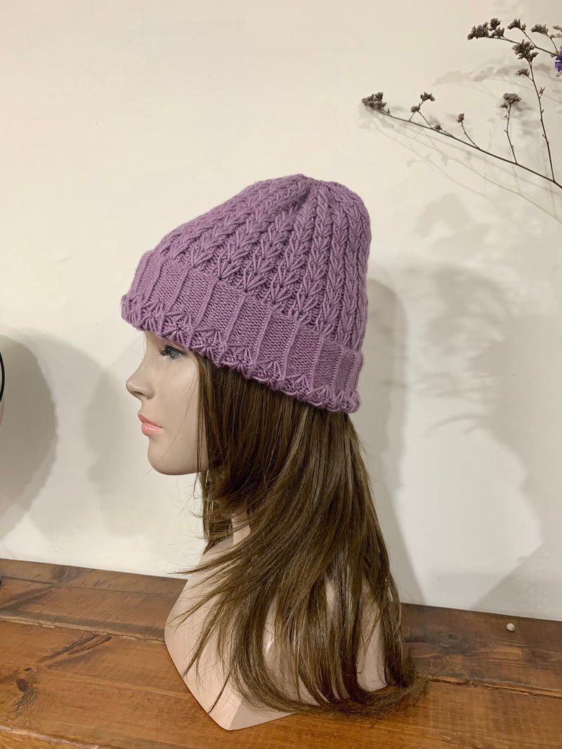 Handmade winter beanies. . Spring grass. Purple lotus color. - หมวก - ขนแกะ 