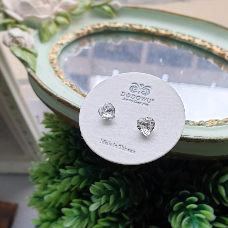 │Crystal Diamond Series│Classic Crystal Diamonds and Love Ear Pins - ต่างหู - แก้ว ขาว