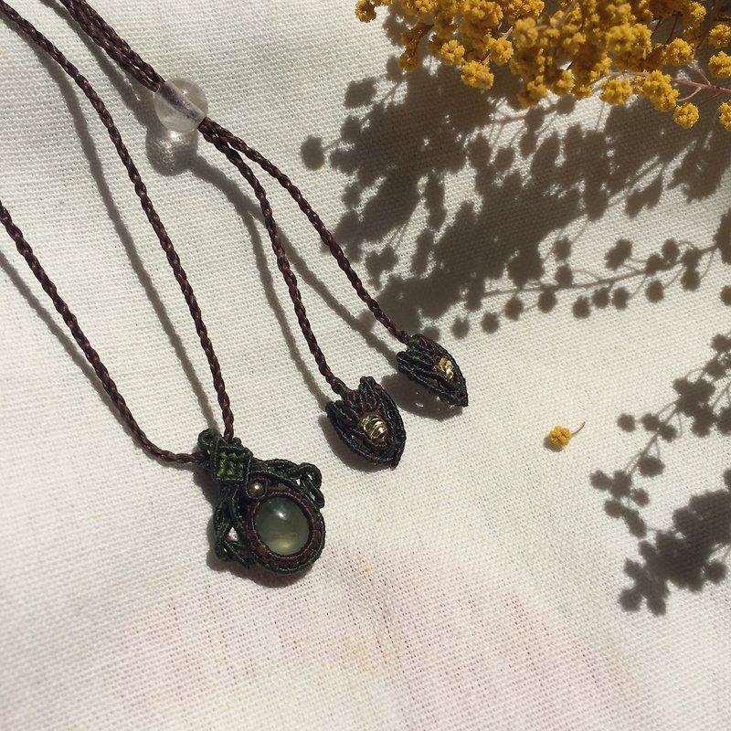 Prehnite Macrame Necklace - Necklaces - Stone Green
