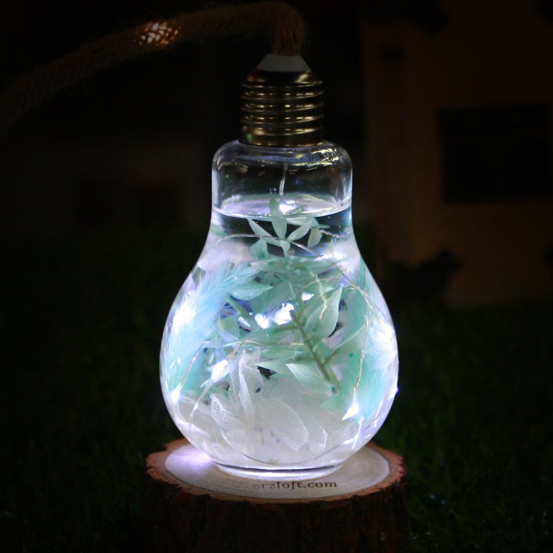 Tiffany blue and green fireworks, the only plant-based liquid light healing custom gift in Taiwan, night light lover gift USB touch switch - Lighting - Glass Transparent