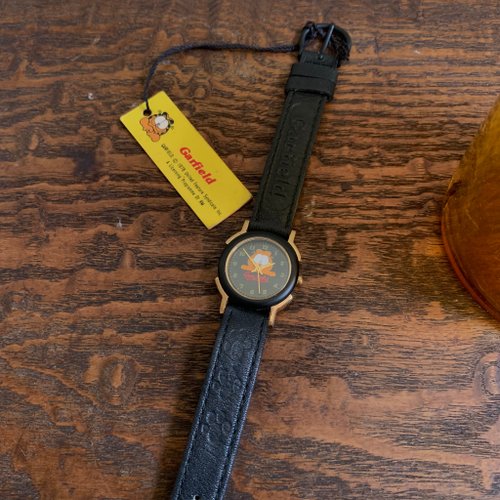 ガーフィールド　時計 Amazon.co.jp: Garfield Mirror Wall Clock Vintage 1978 : Home