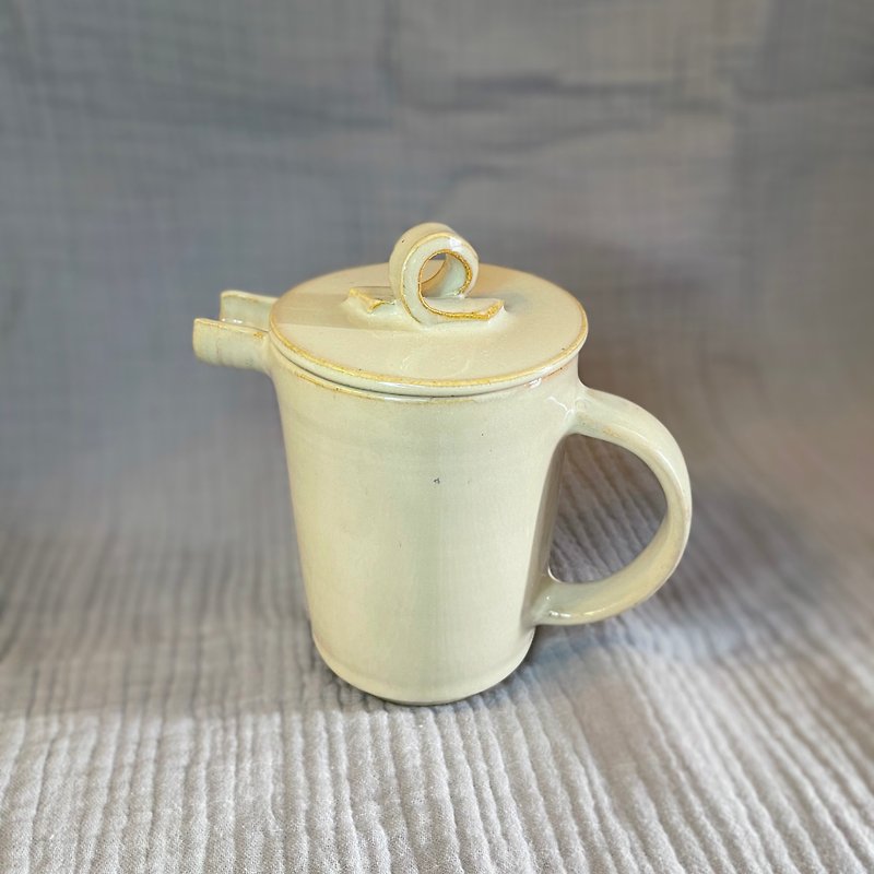 Made in Hong Kong | Handmade Pottery - Tea Filter Mug Set - Teapots & Teacups - Pottery Khaki