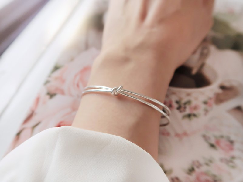 925純銀 幸運小結 C型 實心 開口式 手環 免費送禮包裝 - 手鍊/手環 - 純銀 灰色