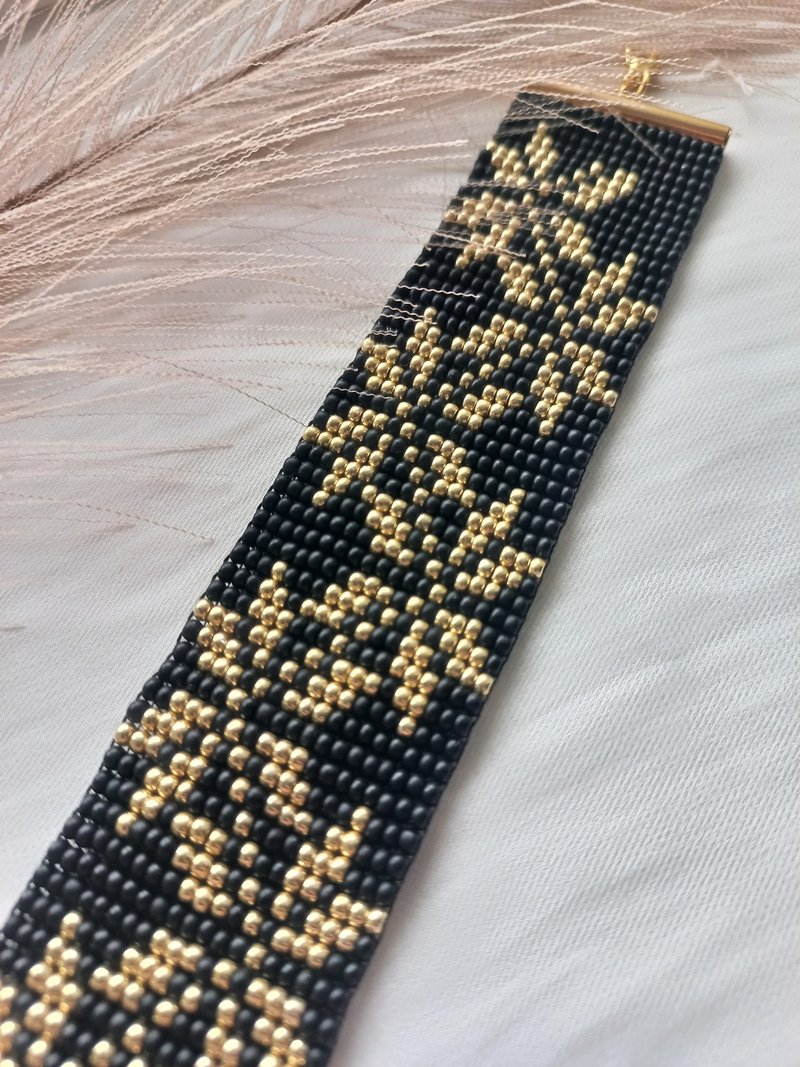 Bracelet beads golden flowers handmade jewelry - 手鍊/手環 - 琉璃 多色