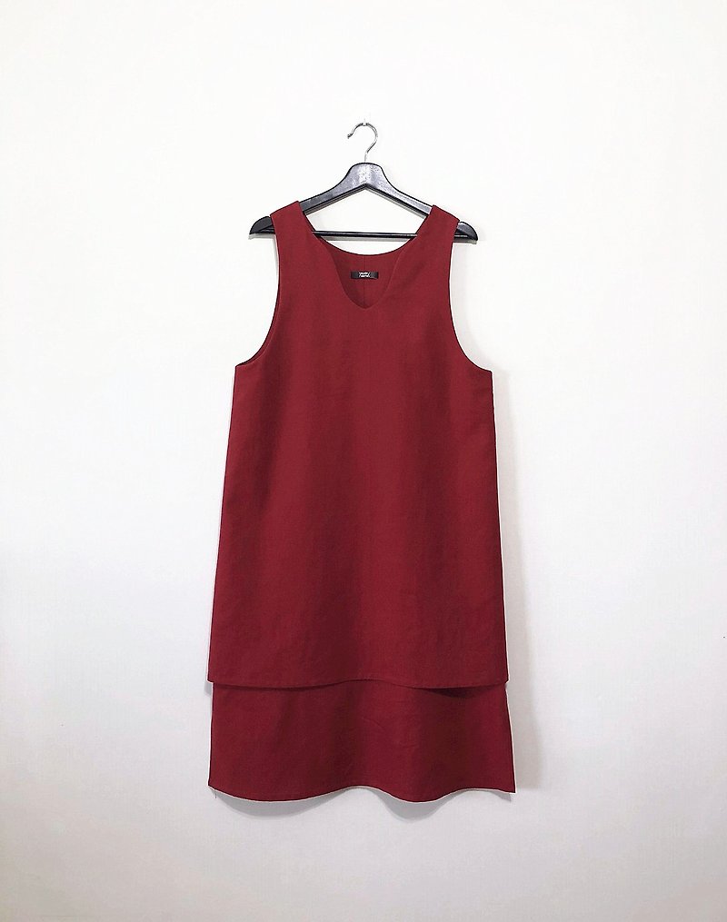 彎曲的形狀 紅 洋裝 - 連身裙 - 棉．麻 紅色