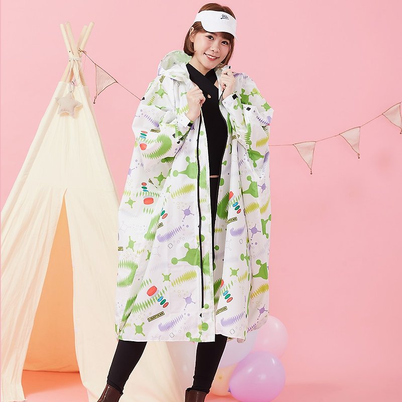 Funny Q breathable sweat-wicking poncho raincoat-Buzz Good Lightyear - ร่ม - เส้นใยสังเคราะห์ 