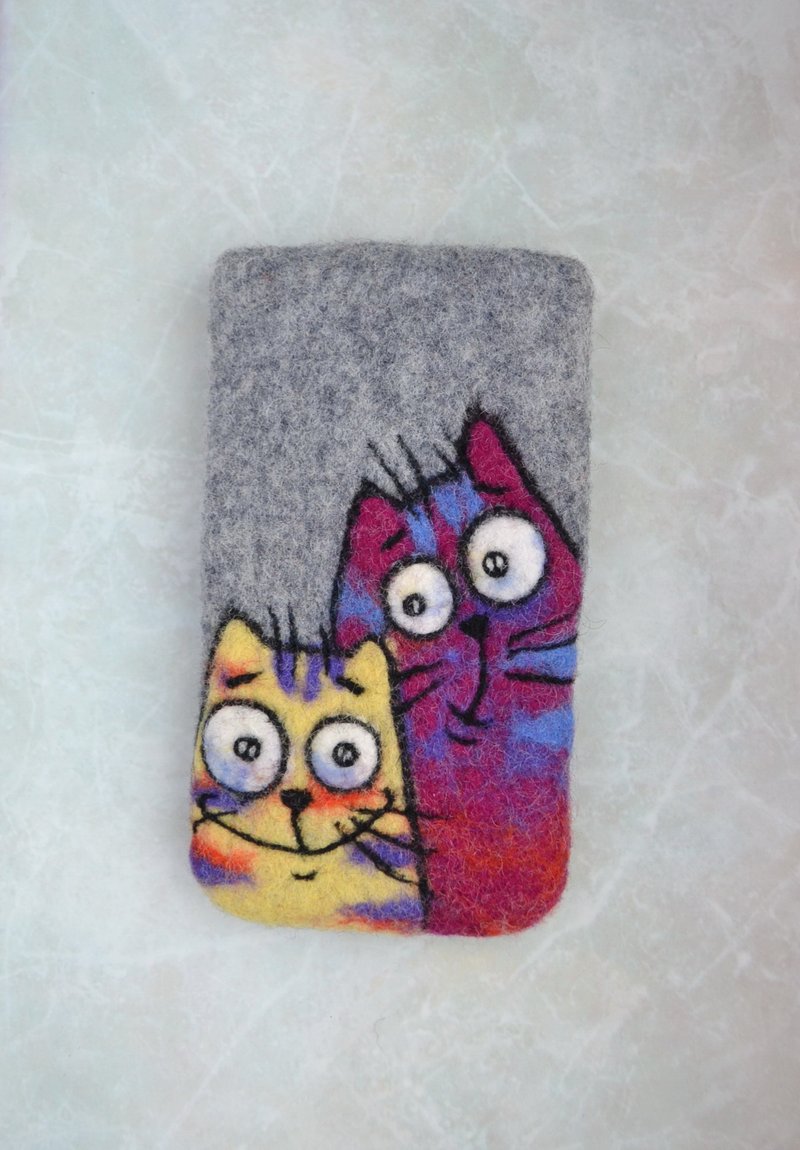 Custom iPhone lucky cats case Felted vegan phone pouch Girls mobile cover 貓手機殼 - Phone Cases - Wool Gray