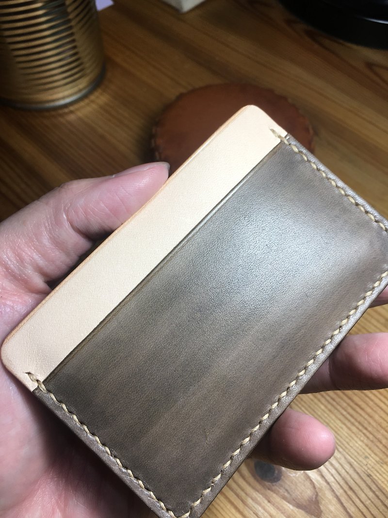 Leather cardcase - ที่ใส่บัตรคล้องคอ - หนังแท้ สีเทา