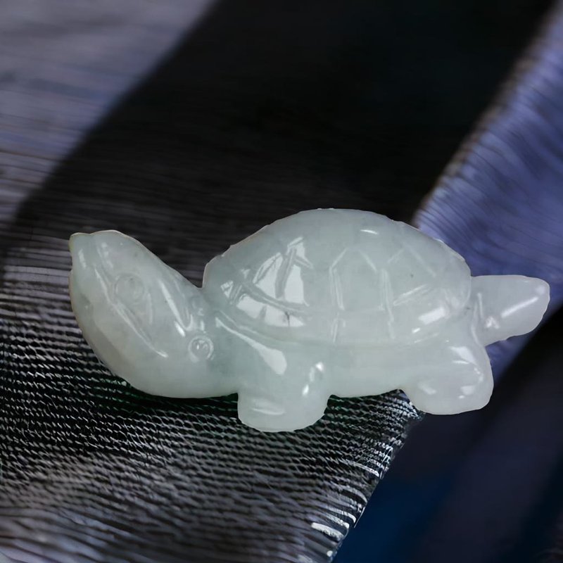 【吉祥‧長壽】飄綠花翡翠烏龜擺飾 | 天然緬甸玉翡翠A貨 | 送禮 - 其他 - 玉石 綠色