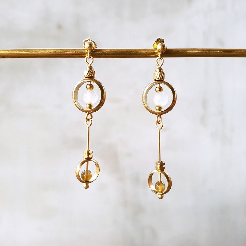 [Gemini] white jade with Persian agate brass earrings - ต่างหู - ทองแดงทองเหลือง สีทอง