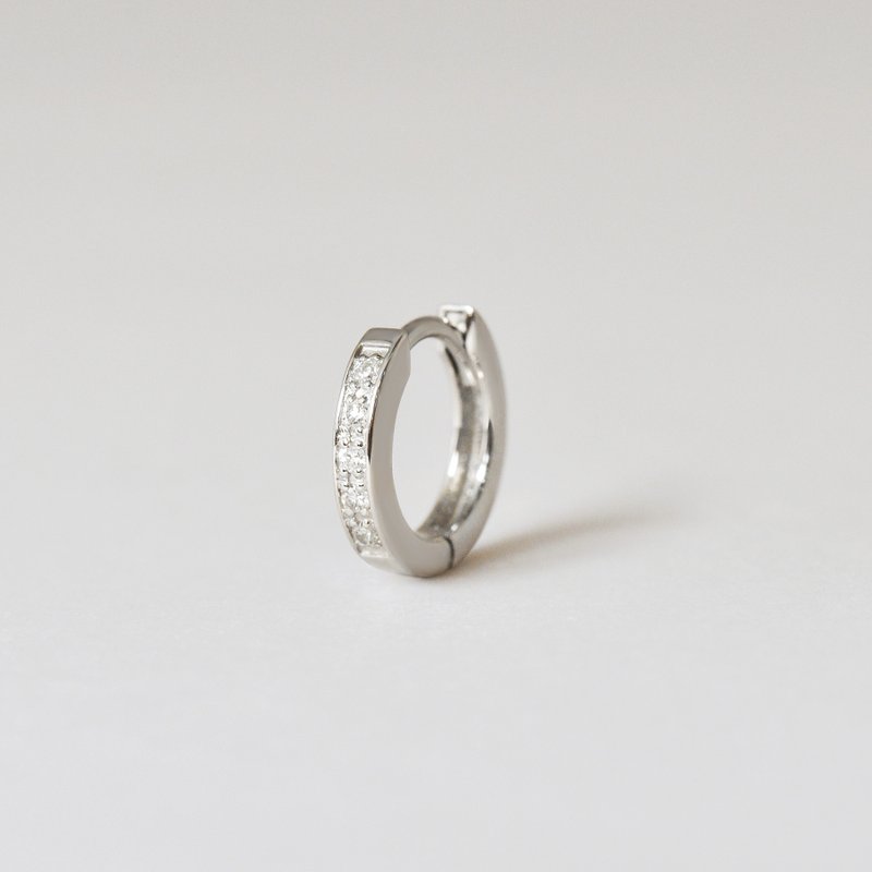 【Solo Earring】 鑽石 0.02克拉 迷你易扣圈形單邊耳環 (鉑金) - 耳環/耳夾/耳骨夾 - 貴金屬 