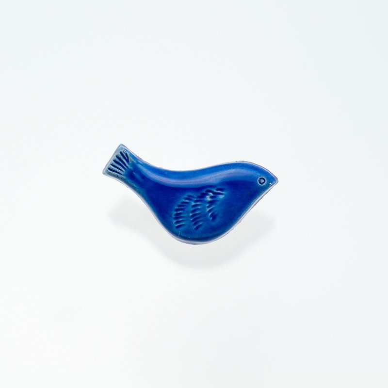 陶器ブローチ　コトリ(コバルト) - 胸針 - 陶 藍色