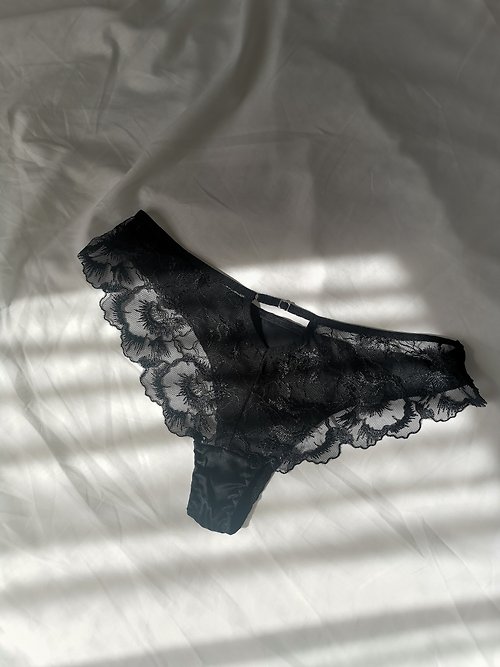 Natural silk lingerie set - Blue lace bra and panties - Sexy silk underwear  - Shop Marina V Lingerie Women's Underwear - Pinkoi