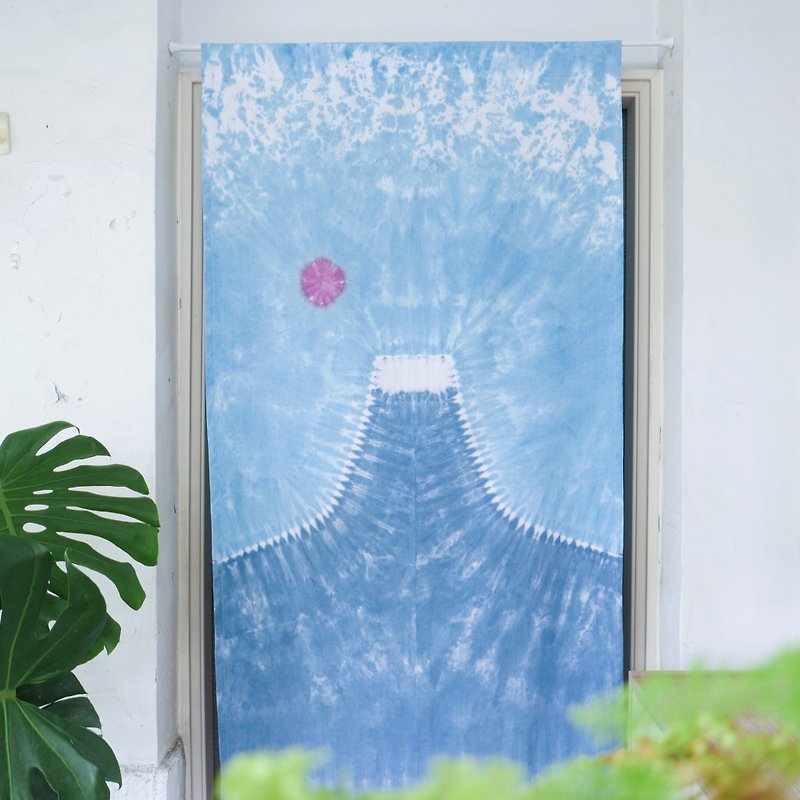 手染めの暖簾  台湾 デザイン 富士山 - のれん・表札 - コットン・麻 ブルー