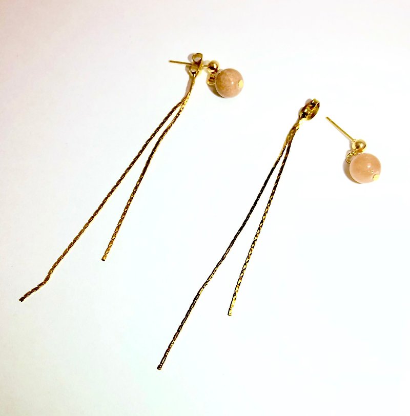 Stone series earrings - ต่างหู - คริสตัล สึชมพู
