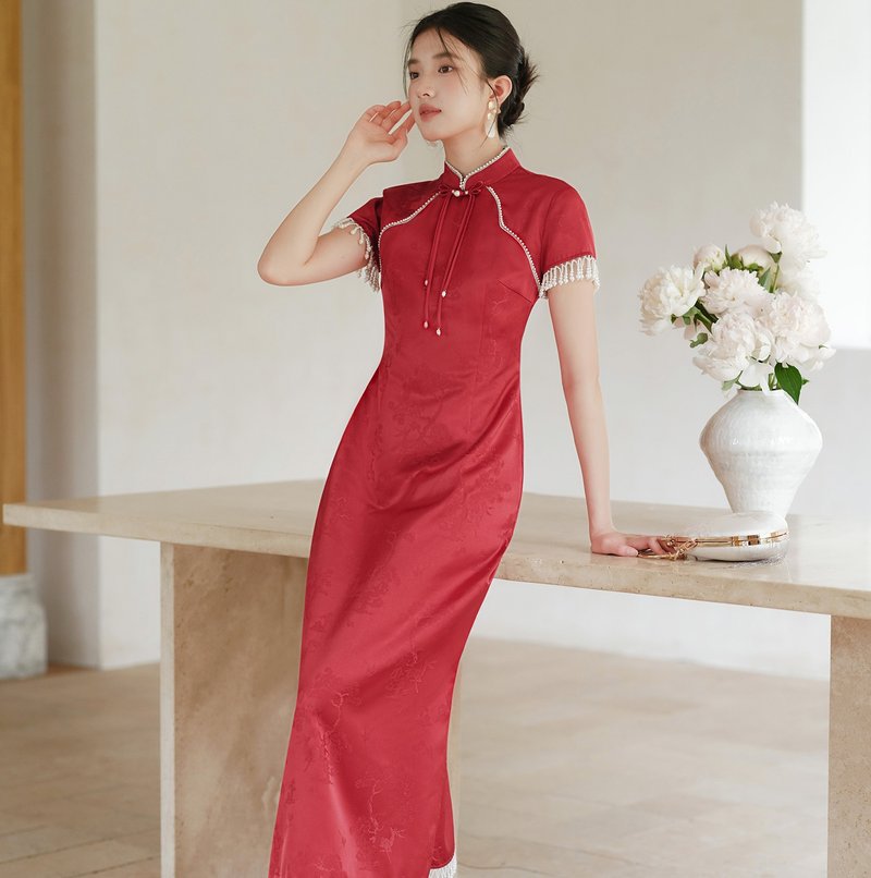 【桑蠶絲】新中式復古中國風 訂婚結婚/流蘇改良旗袍 - 旗袍/改良式旗袍 - 絲．絹 紅色