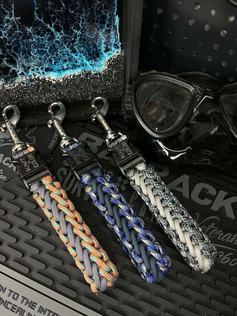 [Customized] Knit&Color. Handmade paracord - Hairen fin buckle - Fitness Accessories - Nylon 