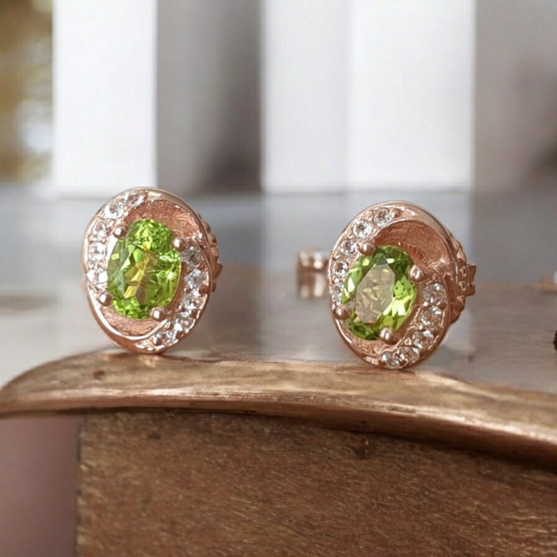 ต่างหู Peridot ประดับพลอย White topaz ตัวเรือน silver 925 pink gold plated - ต่างหู - เครื่องเพชรพลอย สีเขียว