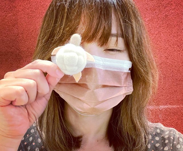羊毛フェルトのカメはオーナメントやペンダントに作れます