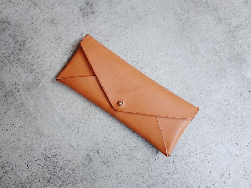 Vegetable tanned real leather envelope pencil case / camel - Pencil Cases - Genuine Leather Multicolor