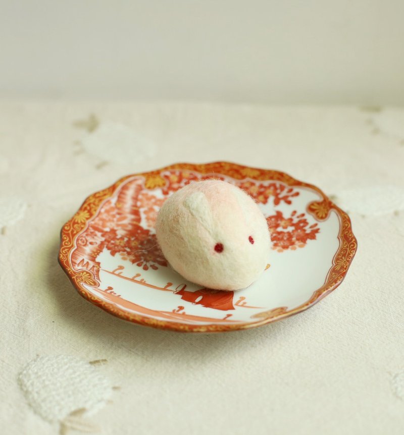 Wool felt Japanese wagashi bunny shaped handmade soap - Other - Wool Pink