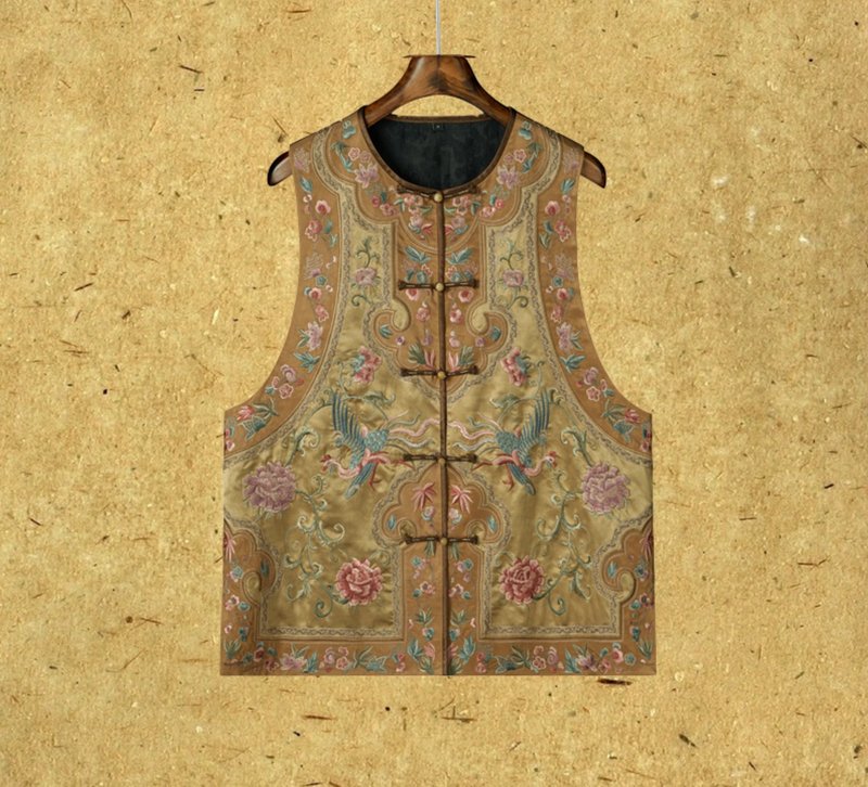 【容安】 新中式復古香云紗 刺繡桑蠶絲背心 - 背心/無袖上衣 - 絲．絹 黃色