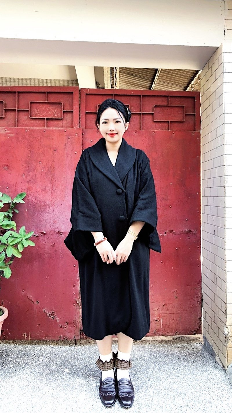 暗夜純黑香代子姑娘中磅微厚 古著訂製羊毛混羊絨和服長外套大衣 - 女大衣/外套 - 羊毛 黑色