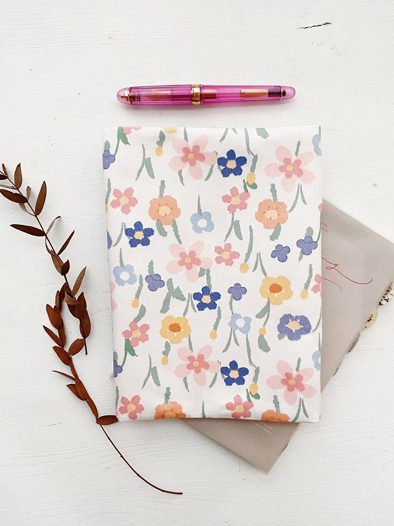 hairmo renders colorful flower handmade book jacket/book cover (notebook/diary/handbook) - ปกหนังสือ - ผ้าฝ้าย/ผ้าลินิน ขาว
