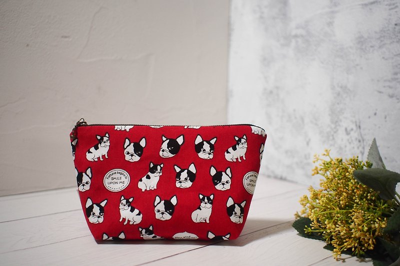 Daily series cosmetic bag / storage bag / limited handmade bag / naughty method / out of print - Toiletry Bags & Pouches - Cotton & Hemp Red