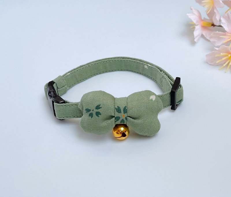 Plump cherry blossom petal ribbon x yellow-green cat collar cat collar - Collars & Leashes - Cotton & Hemp Green