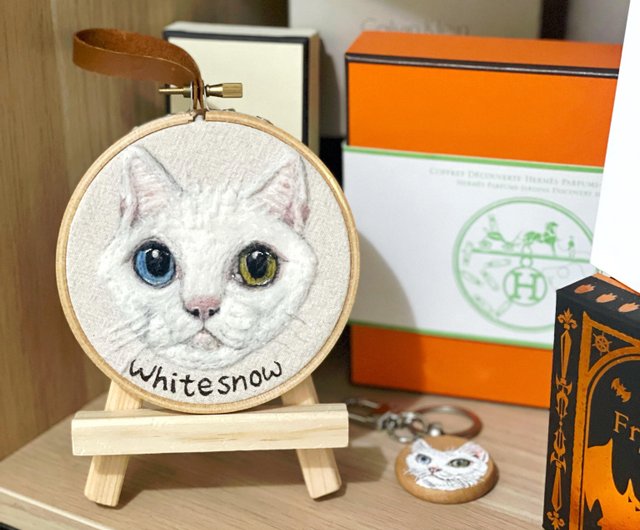 ウールフェルト刺繍ログフレーム絵画 | カスタマイズされたペットの猫 - ショップ rongwork 置物 - Pinkoi