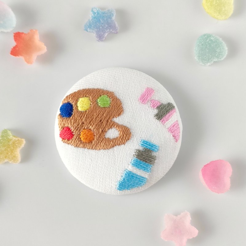 お絵描きパレットの刺繍ブローチor刺繍ヘアゴム - 胸針 - 棉．麻 咖啡色