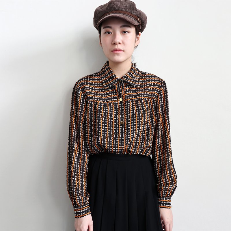 Pumpkin Vintage. Vintage chiffon shirt - เสื้อเชิ้ตผู้หญิง - เส้นใยสังเคราะห์ 