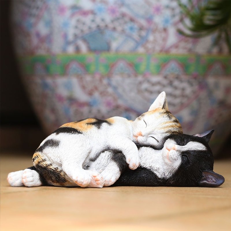 デバリエ ca82m【正規品】猫の置物 三毛猫 ハチワレ レジン製 ギフト かわいい 誕生日プレゼント - 擺飾/家飾品 - 樹脂 多色