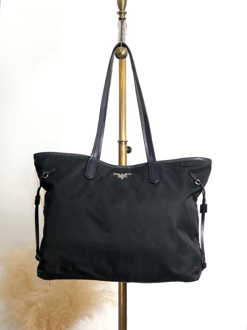 【 日本直送　名牌中古包 】PRADA プラダ トートバッグ ブラック ロゴ ナイロン vintage ヴィンテージ オールド tv4u47 - 手提包/手提袋 - 尼龍 黑色