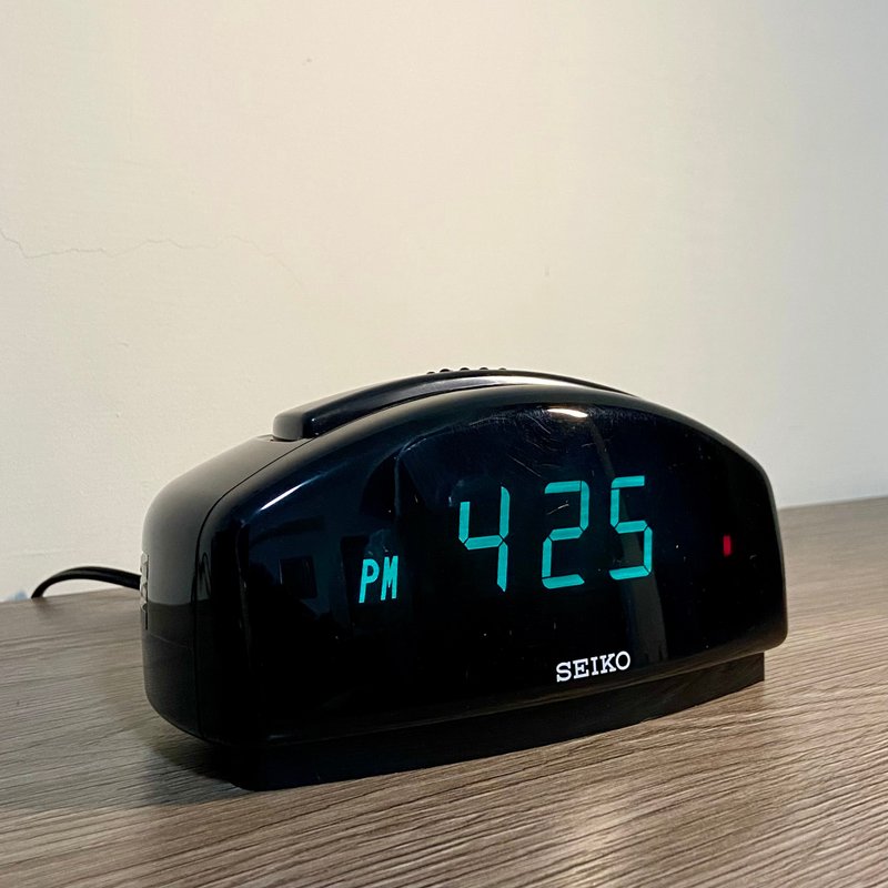 SEIKO DL505 極致黑 太空電子鐘 - 時鐘/鬧鐘 - 塑膠 黑色