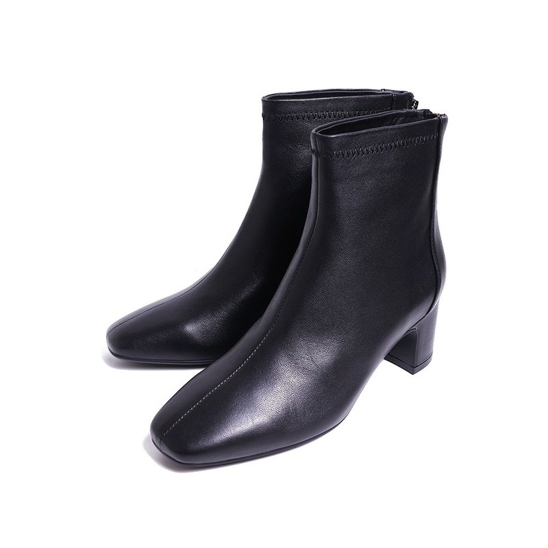 美型修身柔軟親膚羊皮短靴黑色 - 女款短靴 - 真皮 黑色