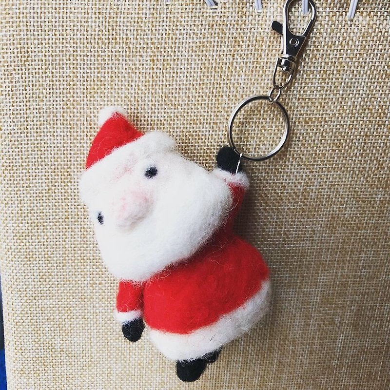 [Limited pre-order] 2018 [Airborne Santa Claus] wool felt key ring 12/10 deadline - Keychains - Wool Red