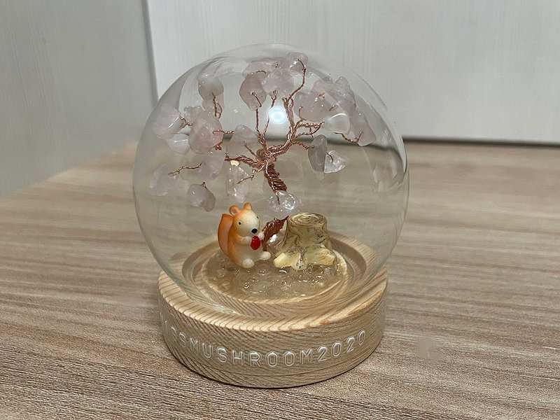 小松鼠款訂製 | 水晶樹系列微景觀水晶球 | 可愛 | 居家擺飾 - 擺飾/家飾品 - 水晶 粉紅色