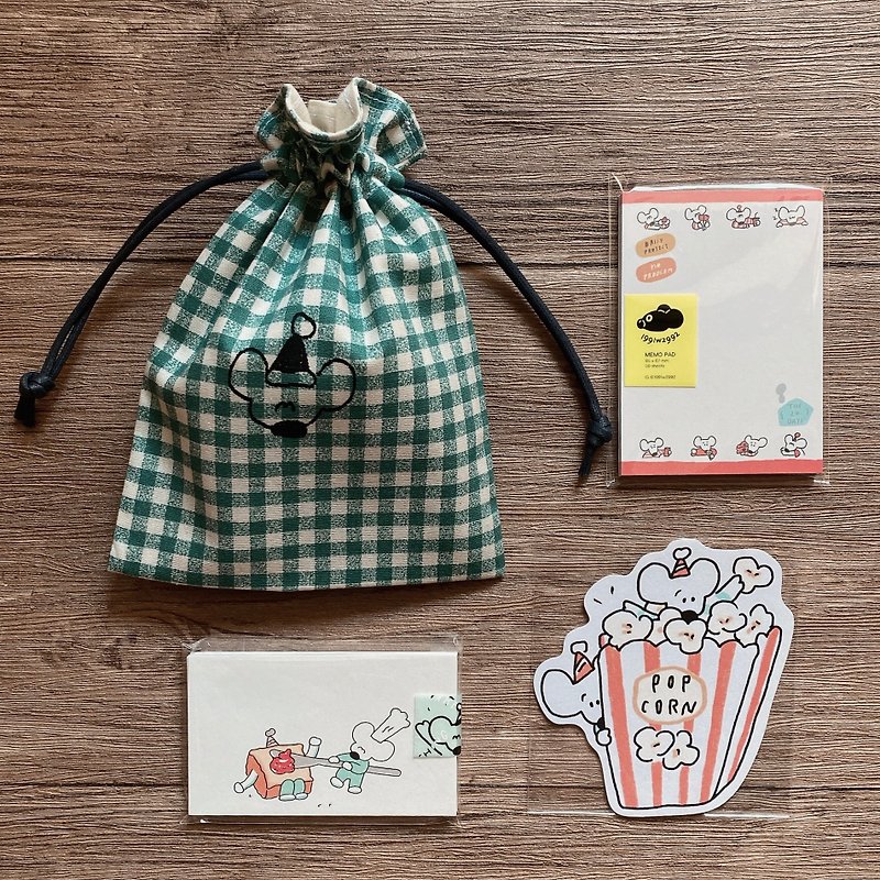 gift bundle pocket set - กระเป๋าเครื่องสำอาง - ผ้าฝ้าย/ผ้าลินิน 