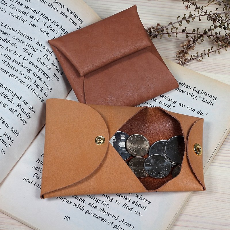 Small square coin purse vegetable tanned cowhide handmade small and easy to store - กระเป๋าใส่เหรียญ - หนังแท้ สีเหลือง