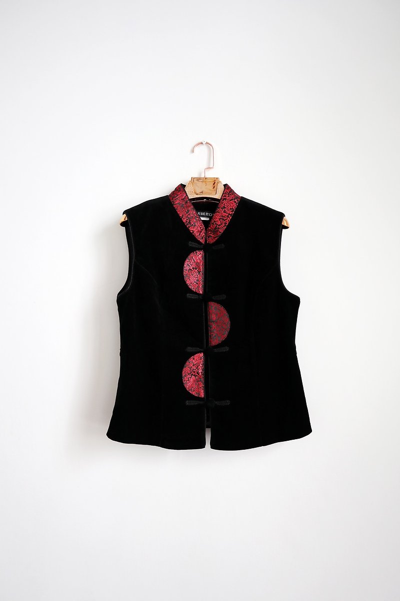 Pumpkin Vintage. Vintage Chinese style suede vest - Women's Vests - Other Materials 