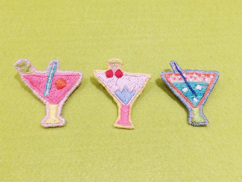 Cocktail hand embroidery brooches - Brooches - Thread Multicolor