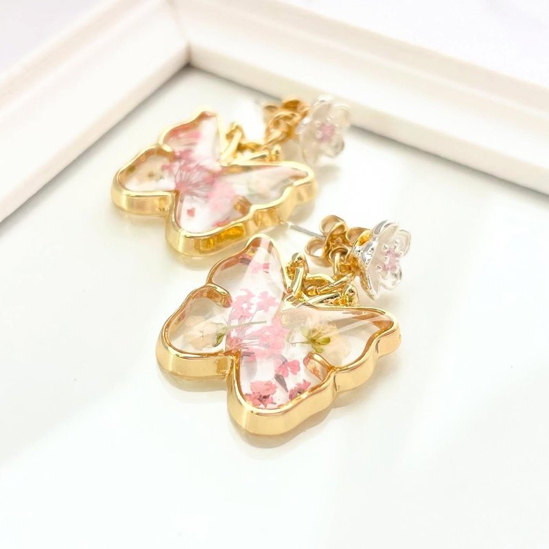 蝴蝶耳環 /  花朵 母親節 手工製作 日本製造 免費送貨 - 耳環/耳夾/耳骨夾 - 其他材質 金色
