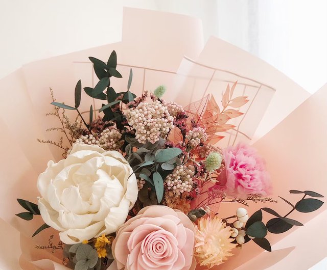 Immortal flower wave ball bouquet-crown style dried flowers/birthday/Valentine's  Day/Mother's Day//opening/proposal - Shop Mint Cat Floral Arrangement Dried  Flowers & Bouquets - Pinkoi