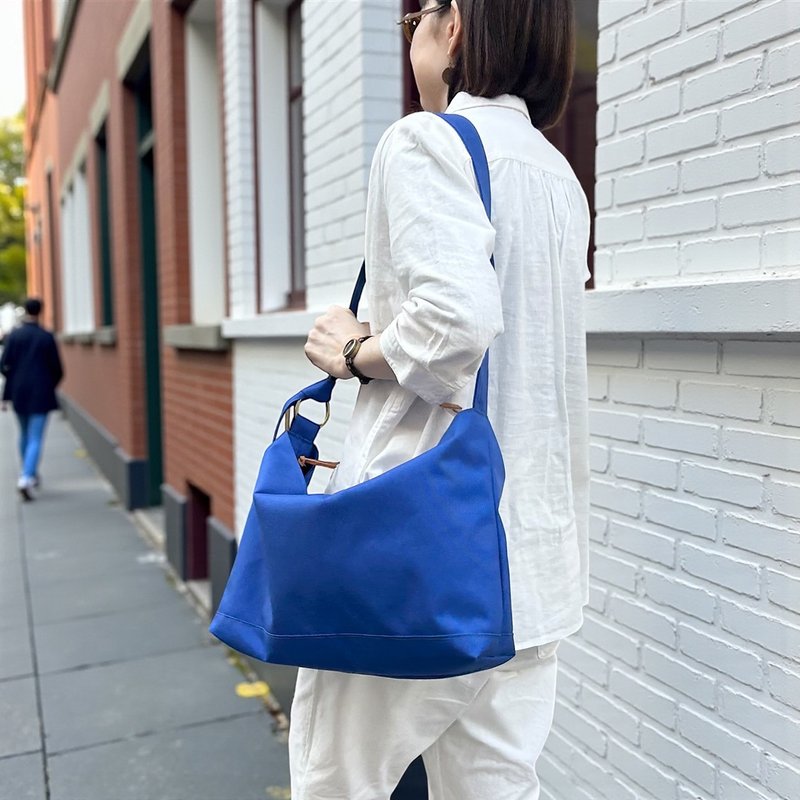 DRIFTER-M　ブルー　撥水加工コーデュラナイロンショルダーバッグ - 側背包/斜背包 - 尼龍 藍色