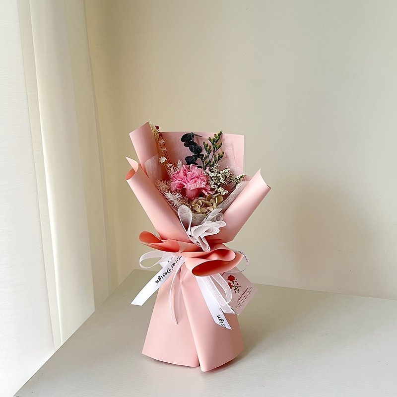 ベビーピンクの一輪カーネーション花束 - ドライフラワー・ブーケ - 寄せ植え・花 